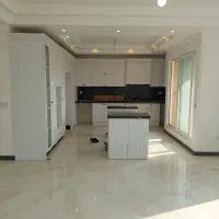 خیابان نیما آپارتمان ۱۵۳ متر (تک واحد) کلید نخورده