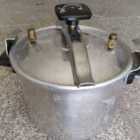 زود پز  ۱۰ لیتری