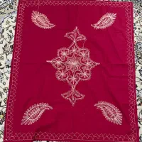 رومیزی گلدوزی قدیمی (80 سال قدمت)|صنایع دستی و سایر لوازم تزئینی|تهران, میرداماد|دیوار
