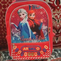 دو عدد کیف مدرسه