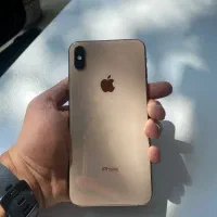 ایفون xs max