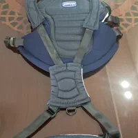 آغوشی،نگهدارنده بچه