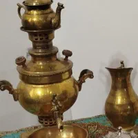 سماور زغالی قدیمی، با سرویس کامل