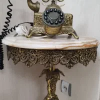 میز خاطره وتلفن برنجی
