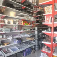 فروشنده لوازم قنادی کارکنان13جنوبی