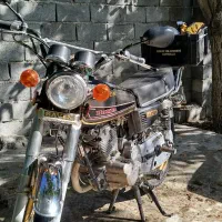 موتور سیکلت همتاز