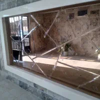 شیشه و اینه در پردیس وحومه