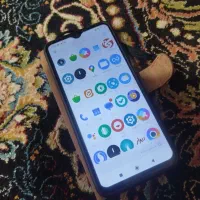 گوشی پوکو ام تری.