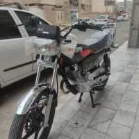 موتور تیز پر 200