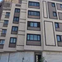 آپارتمان دربست در ۳ طبقه