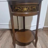 میز کوچک گرد