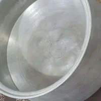 دو عدد قابلمه بزرگ|ظروف پخت‌وپز|اندیمشک, |دیوار