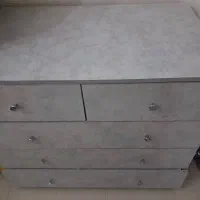 فروش لوازم خانه بدلیل مهاجرت