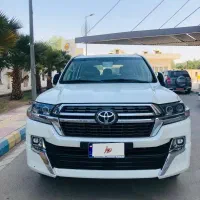 تویوتا لندکروز مدل ۲۰۲۱ کارکرد پایین