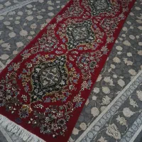 1در3کناره فرش قرمز