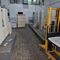 کارگر نیمه ماهر و ساده