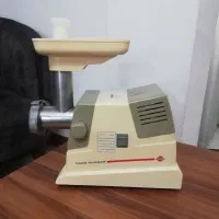 چرخ گوشت 1400 وات پارس خزر ،کارکرده