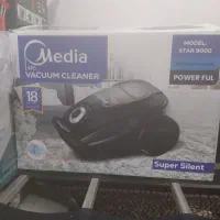 چند تیکه وسیله برقی نو داخل کارتن