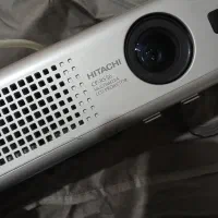 پروژکتور هیتاچی