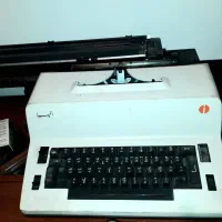 ماشین تایپ و ماشین حساب