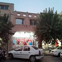 اجاره دفتر کار املاک مرکزی در هشت بهشت شرقی