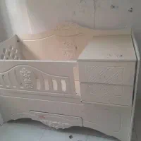 تخت خواب بچه