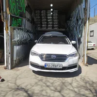 دنیای اگزوز. ایرانی. خارجی