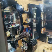 وسایل آرایشگاه صندلی جک دار و صندلی میکاپ طرح برقی