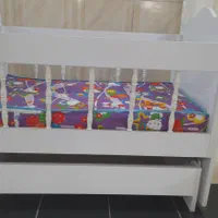 تخت خواب نوزاد گهواره‌ای نو