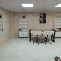 ناخن کار حرفه ای در فرزان...فوری