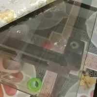 مبز  نهار خوری شش‌ نفره در حد نو سالم با چوب گردو