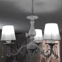 لوستر سفید با لامپ بسیار تمیز سفید|لوستر و چراغ آویز|سمنان, |دیوار