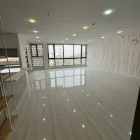 ۱۳۰ متر_سه خواب_سر نبش_تک واحدی