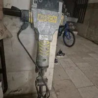 هیلتی بتن کن چکش تخریب 30 کیلویی بوش