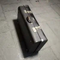 چمدان سایز متوسط CORONET و ساک برزنتی و ساک دستی