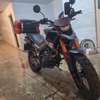 موتور سیکلت هاسکی ۲۲۵ جهانرو