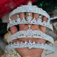 تاج عروس نگین اتمی
