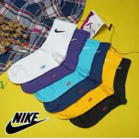 جوراب|لباس|کرج, باغستان|دیوار