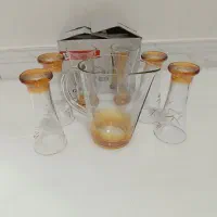 دو دست پارچ و لیوان عسلی