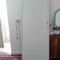 درب اتاق سالم بدون چارچوب