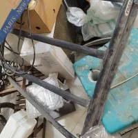 باربند پژو، طلق موتور و قفس مرغ تخمگذار