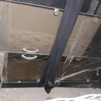 بوفه درحدنو فقط شیشه نداره خیلی تمیزه