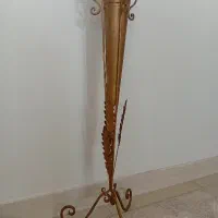 گلدان آهنی
