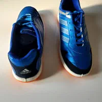 کفش بزرگ پا آدیداس سالنی سایز ۴۵ و ۴۶ و ۴۷|کیف، کفش، کمربند|اهواز, کمپلو جنوبی|دیوار