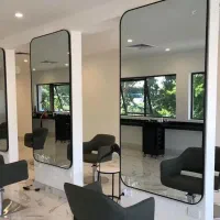 کانتر میکاپ صندلی سرشور تخت تتو مژه فیشیال اکستنشن