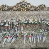 تعدادی گل به مناسبت روز مادر و روز زن|گل مصنوعی|الوند, |دیوار