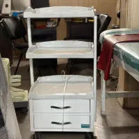فروش انواع تخت و صندلی برقی ، ژنیکو و معاینه|پزشکی|تهران, جمهوری|دیوار
