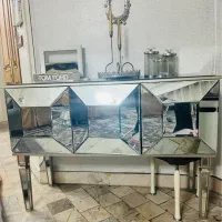 کنسول و میزتلویزیون