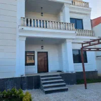 ویلا تریبلکس ۴۰۰ متر فول امکانات