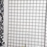 توری آهنی دیواری وسایل خیاطی نیه